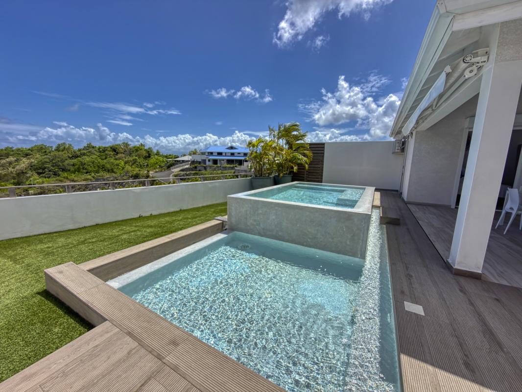 4.Location villa 2 chambres piscine vue mer Le Gosier Guadeloupe